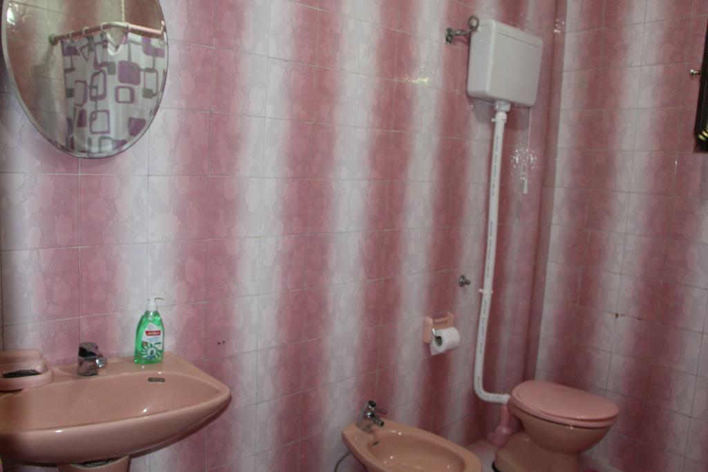 Apartment Dragovic Ulcinj Rum bild